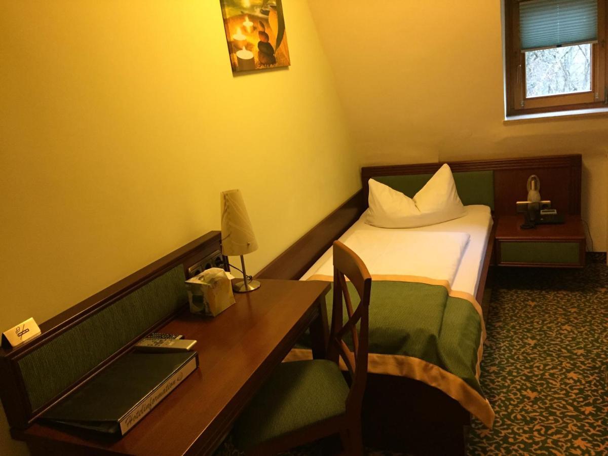 Parkhotel Zirndorf Esterno foto